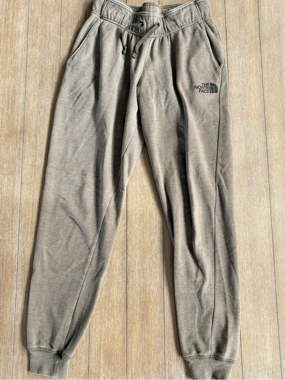 🌸The North Face Women’s Joggers🌸